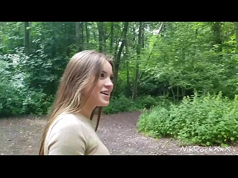❤️ На Евелина и предложив да се заебеме на јавно место! Таа рече да. Потоа ја заебав во газот и и свршив во уста. Потоа се налути. ☑ Ебате видео кај нас ️❤
